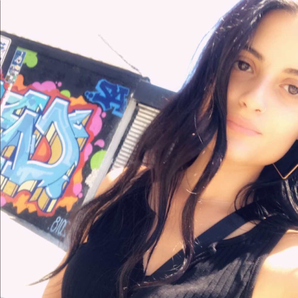 Meet your Posher, Tara